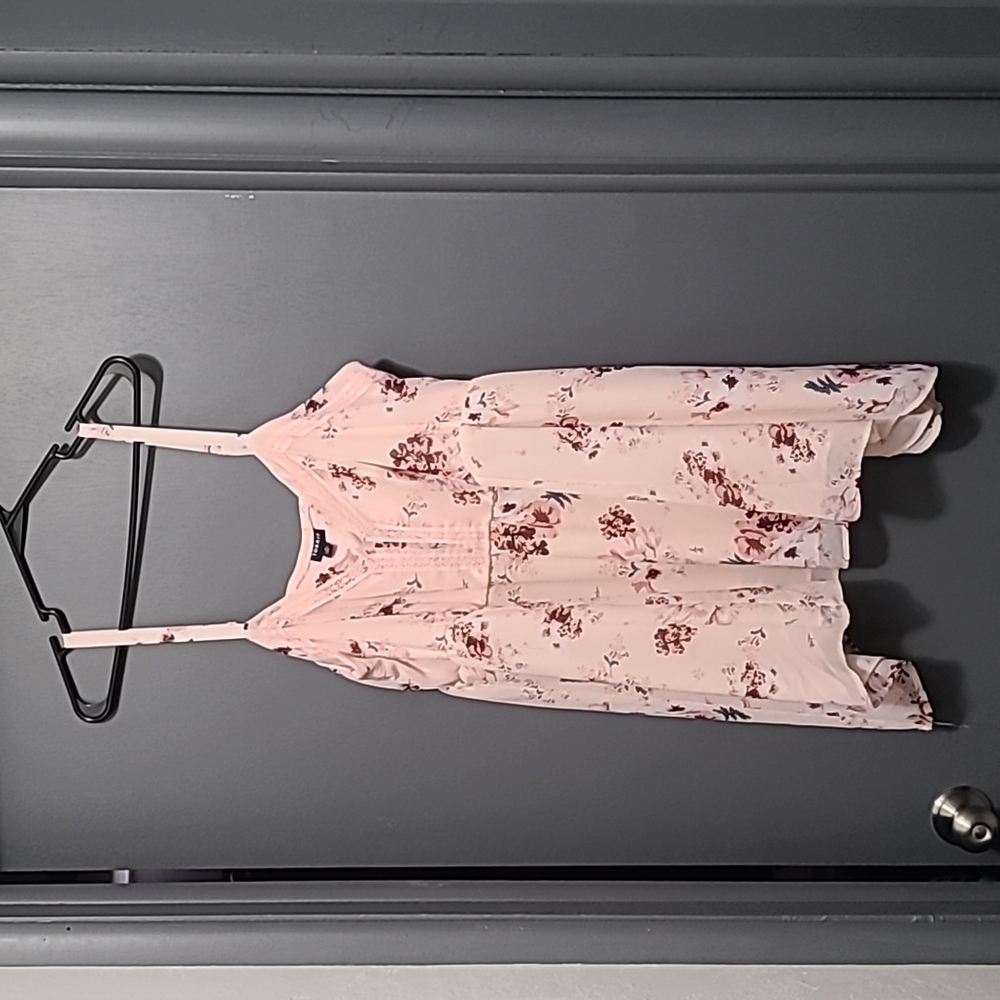 Torrid Floral Flowy Tank Top